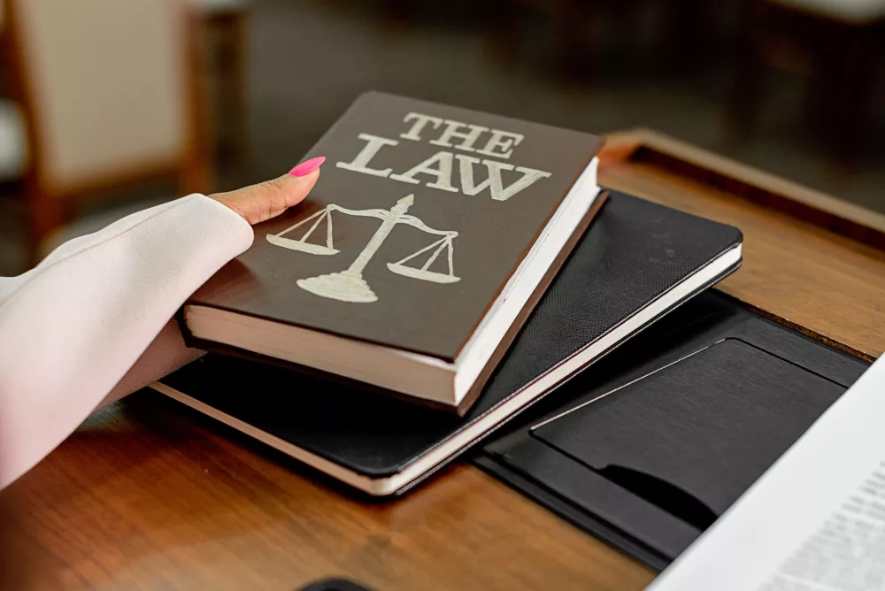 The Real Scoop: Unpacking the Difference Between a Lawyer and an Attorney