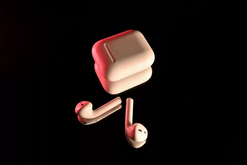 Bose Earbuds Flashing Red and White: Your Comprehensive Troubleshooting Guide
